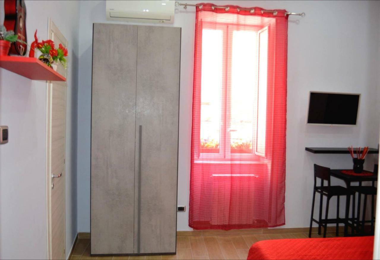 Solemare Musica & Poesia Apartment Наполи Екстериор снимка