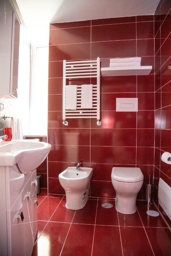 Solemare Musica & Poesia Apartment Наполи Екстериор снимка